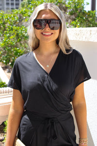 Resort Bound V-Neck Crop Top - Black