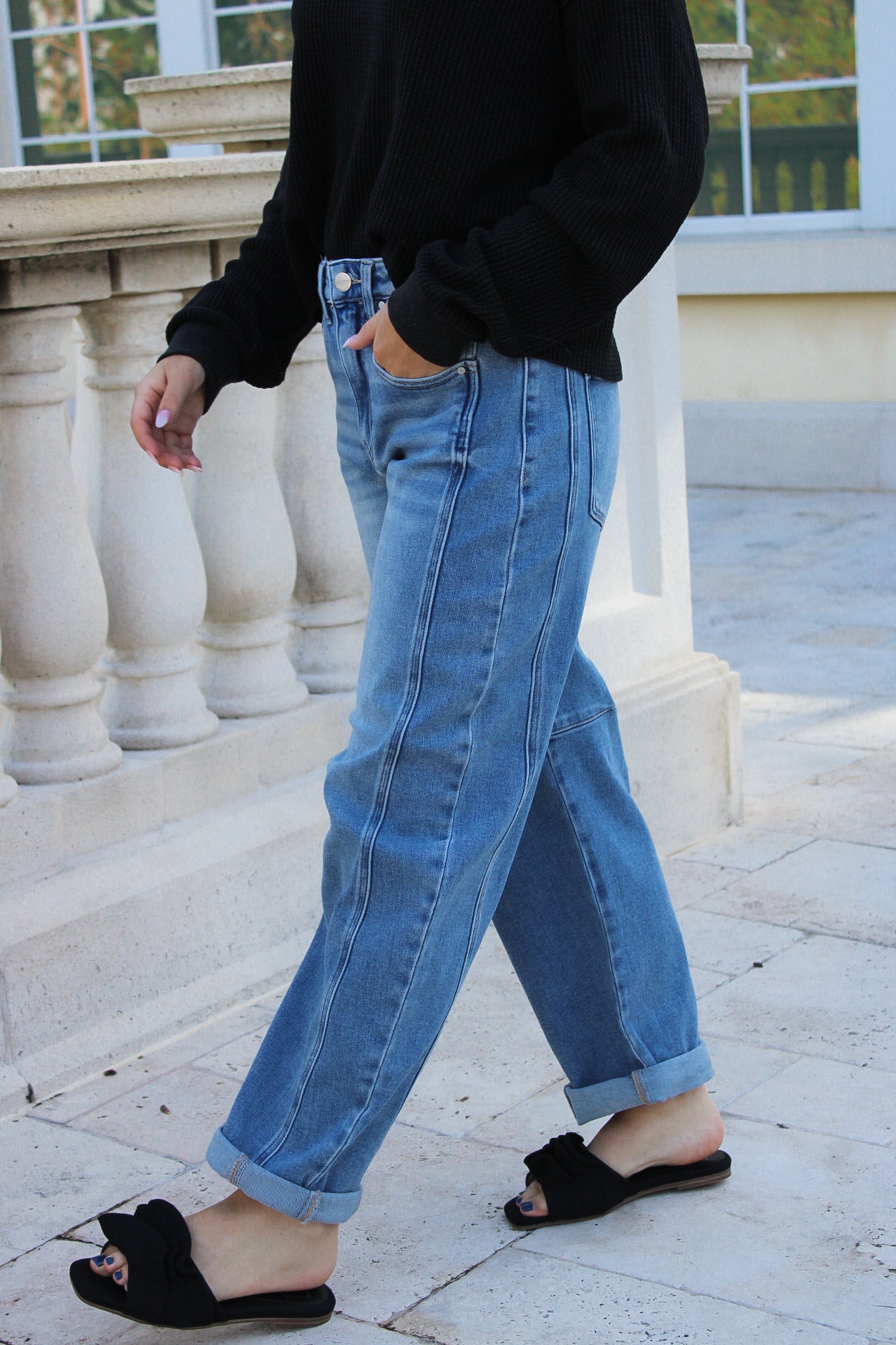 Lianna High Rise Crop Barrel Cuffed Jeans - Med Wash