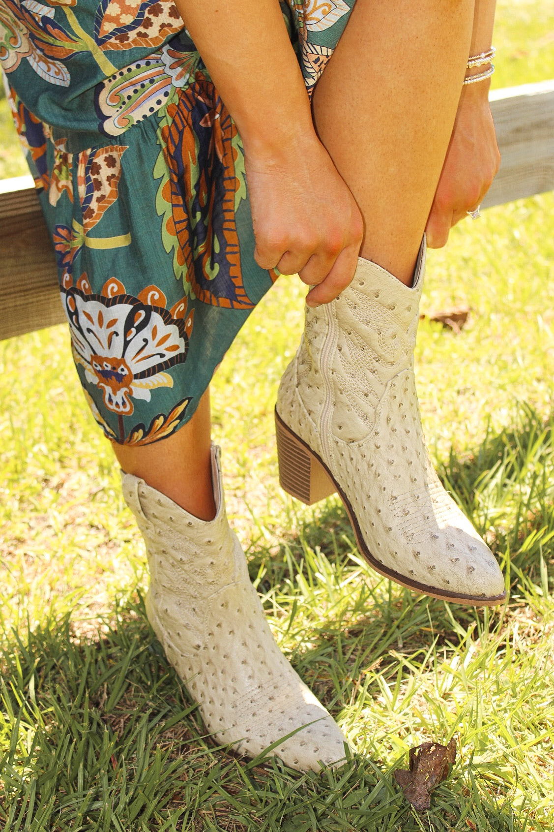 The Jesse Crocodile Block Heel Boot - Nude
