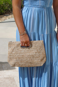 Resort Ready Straw Clutch With Handle - Taupe