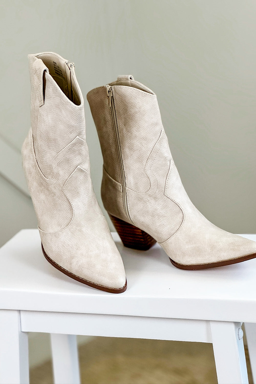 Matisse: Bambi Western Boot - Beige Snake | Makk Fashions
