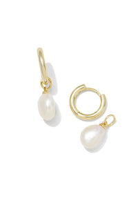Kendra Scott: Willa Gold Pearl Huggie Earrings - White Pearl | Makk Fashions