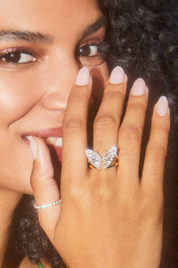 Kendra Scott: Blair Gold Butterfly Ring - White Crystal | Makk Fashions