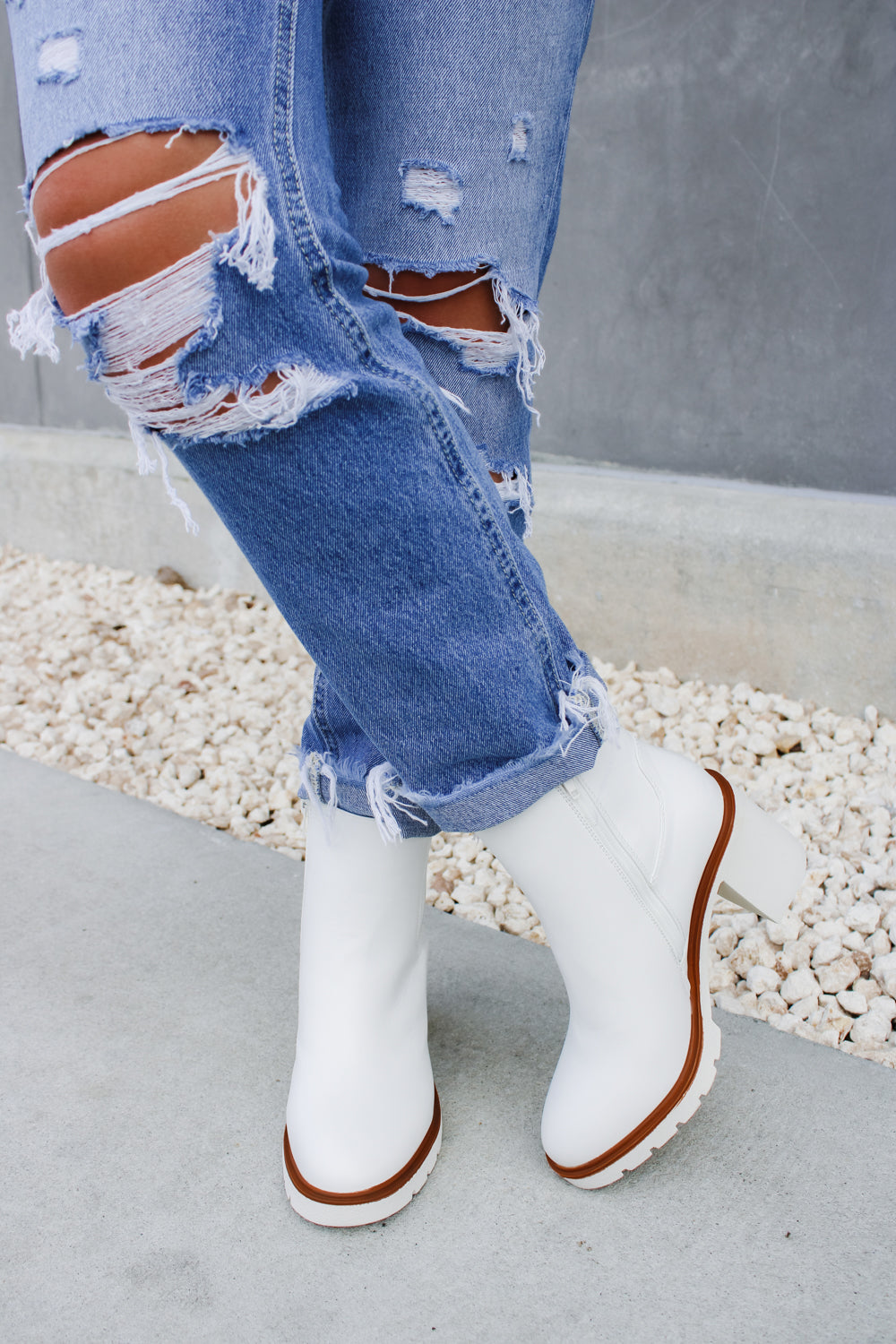 The Ashlee Leather Block Heel Booties - White | Makk Fashions