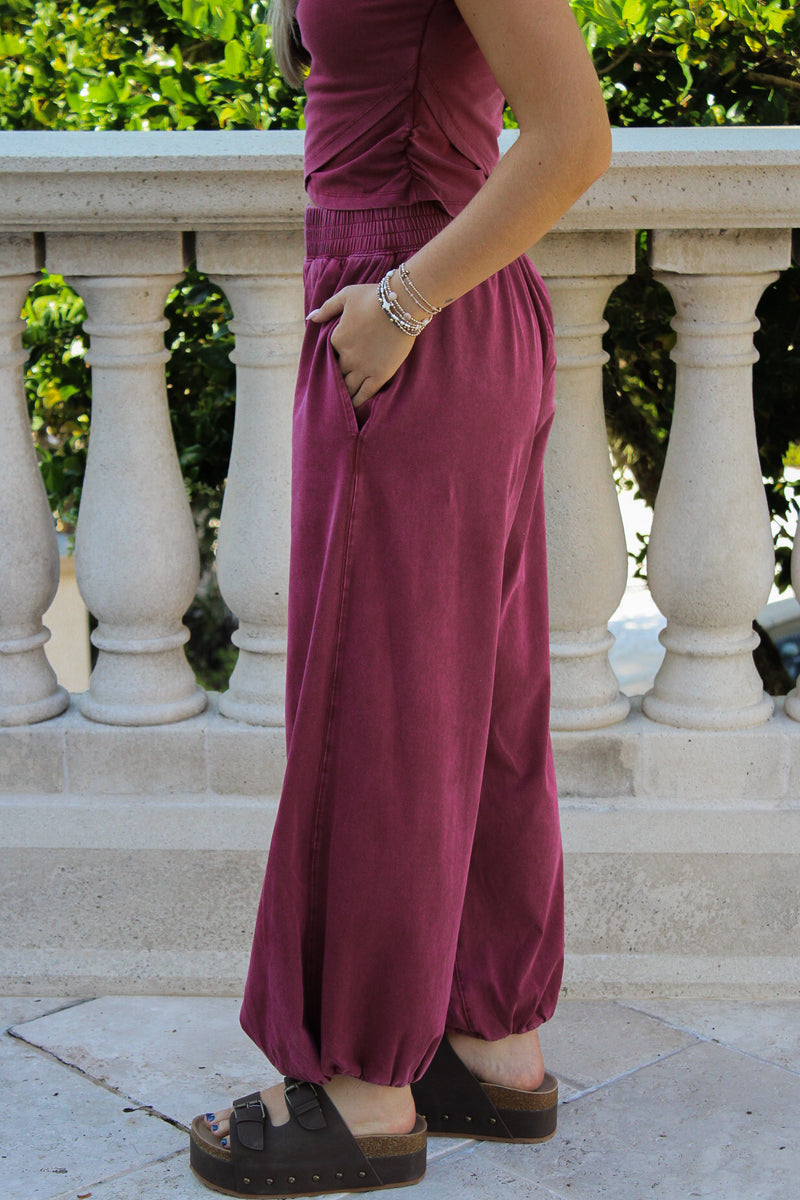 Keepin' It Trendy Jogger Sweatpants - Winterberry