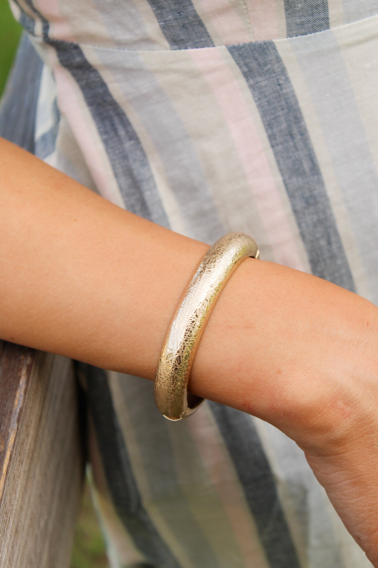 Jesse Hinge Bangle Bracelet - Worn Gold