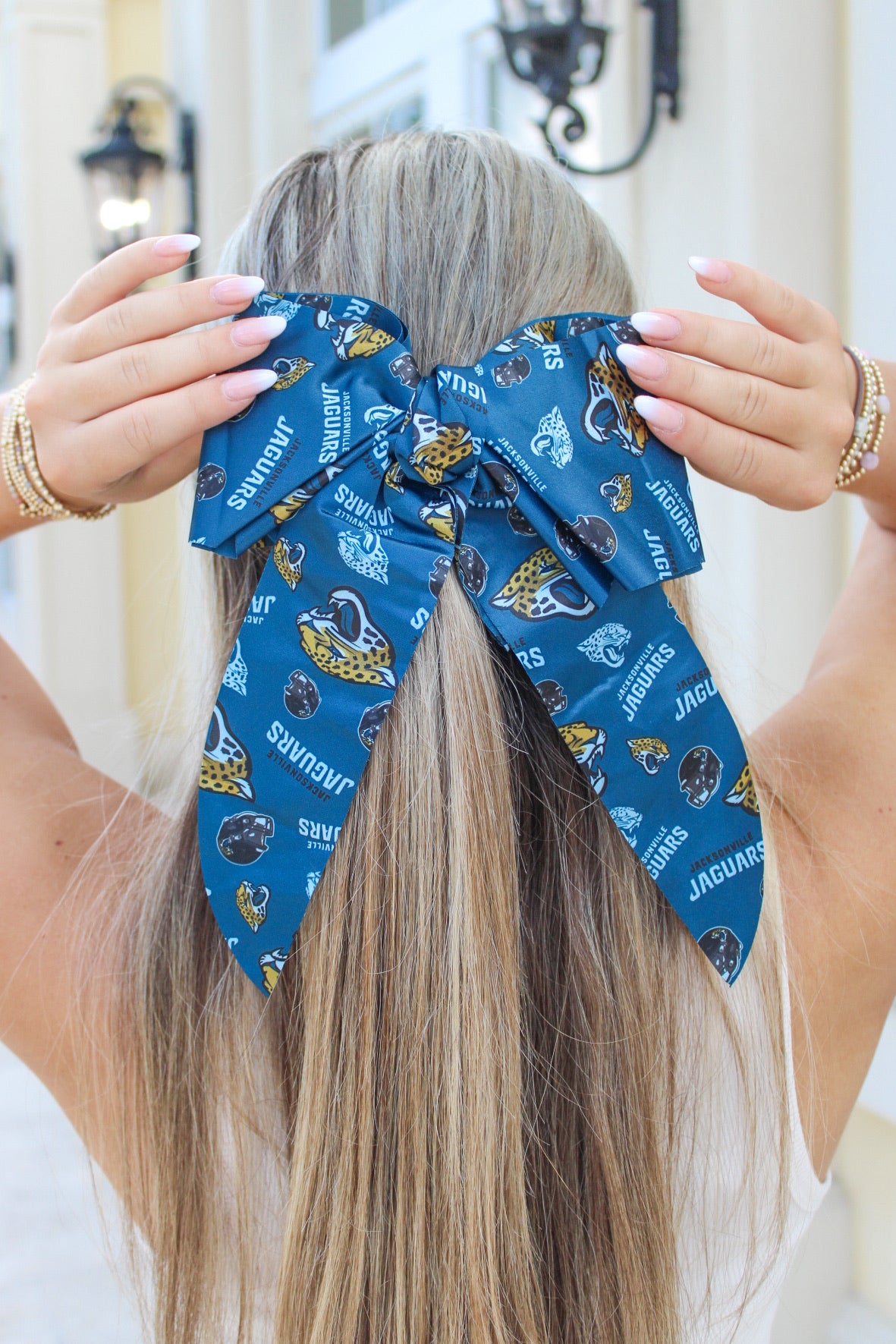 Jacksonville Jaguars  Big Bow