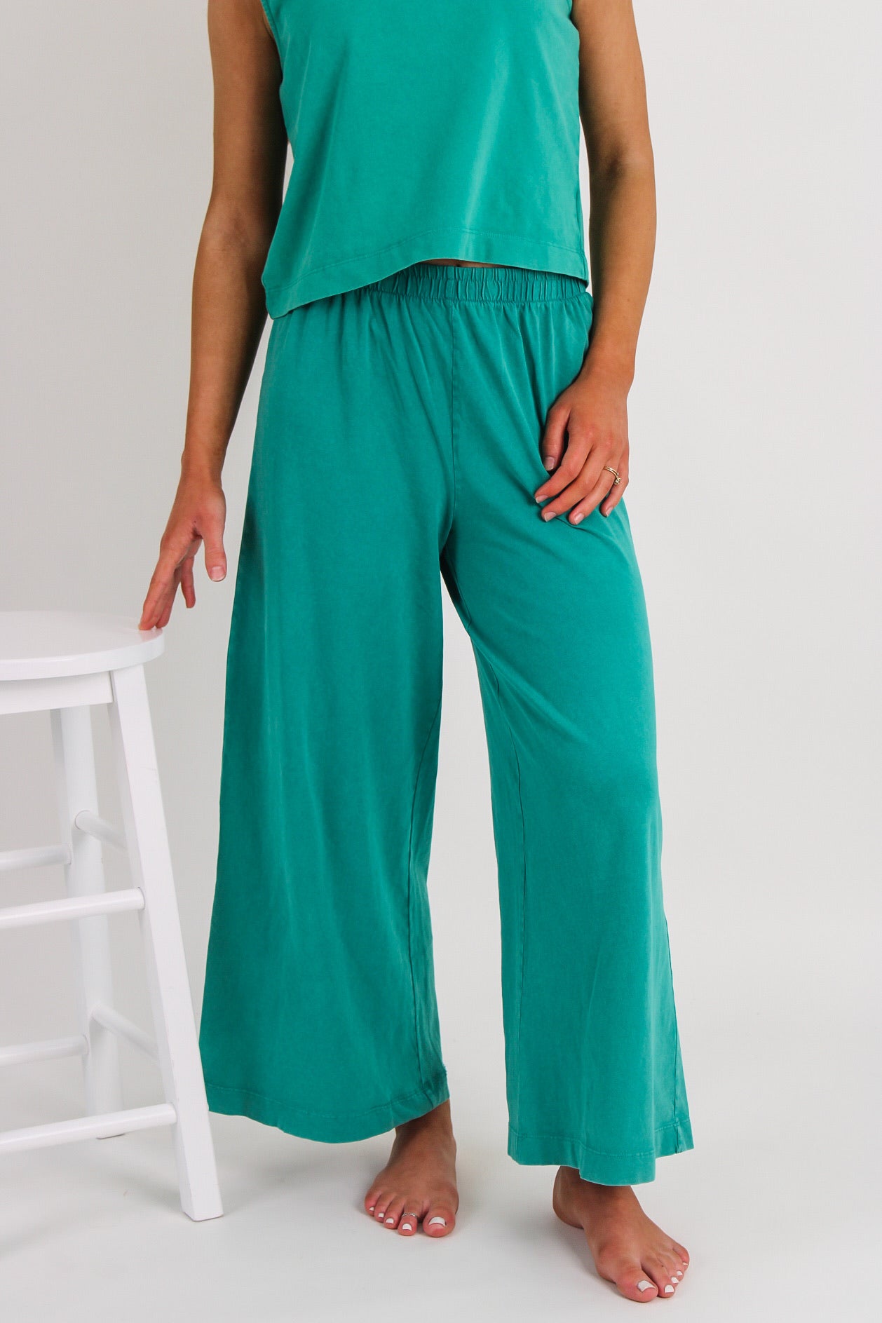 Z Supply: Scout Jersey Cropped Flare Pant - La Palma