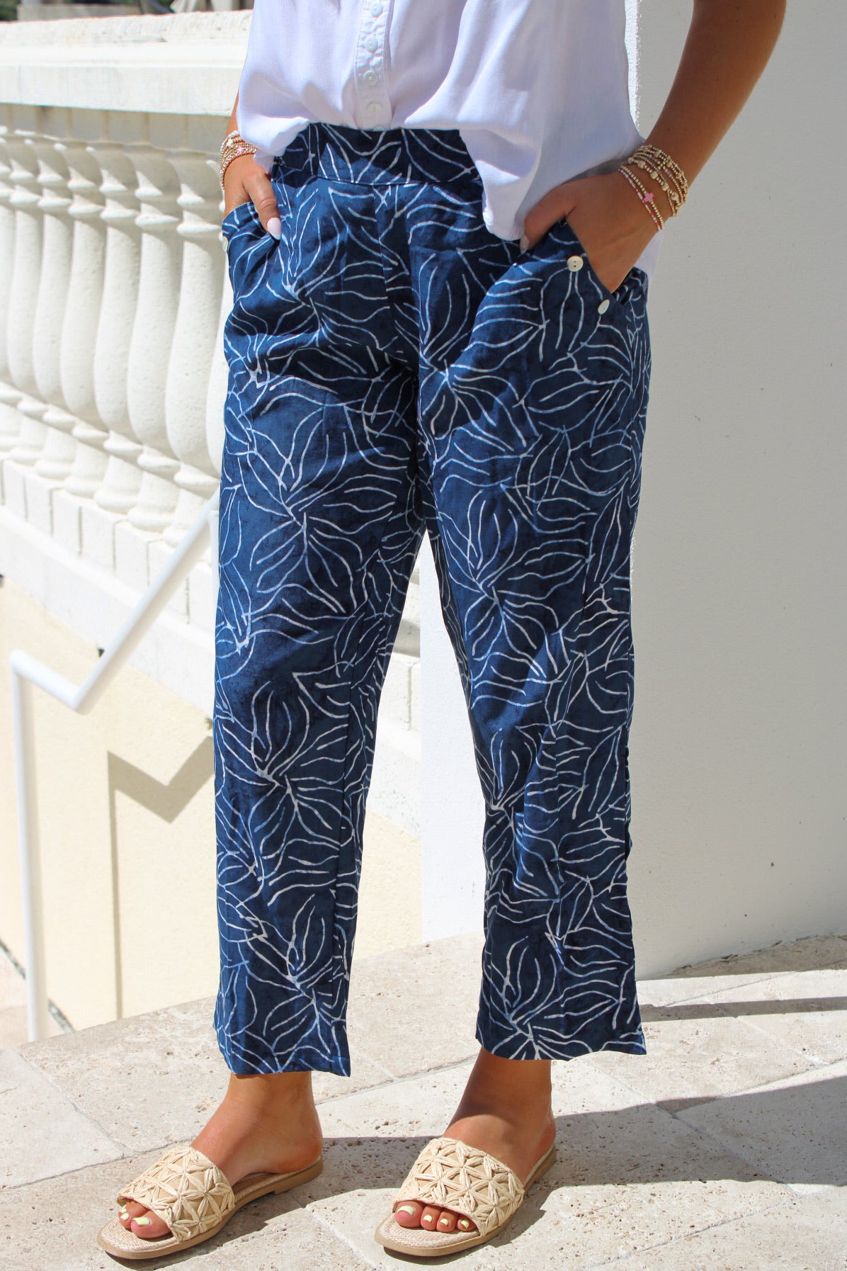 Coastal Vibes Capri Pants - Navy