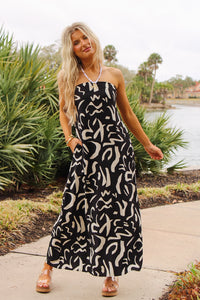 Midnight Muse Tropical Printed Maxi Dress - Black