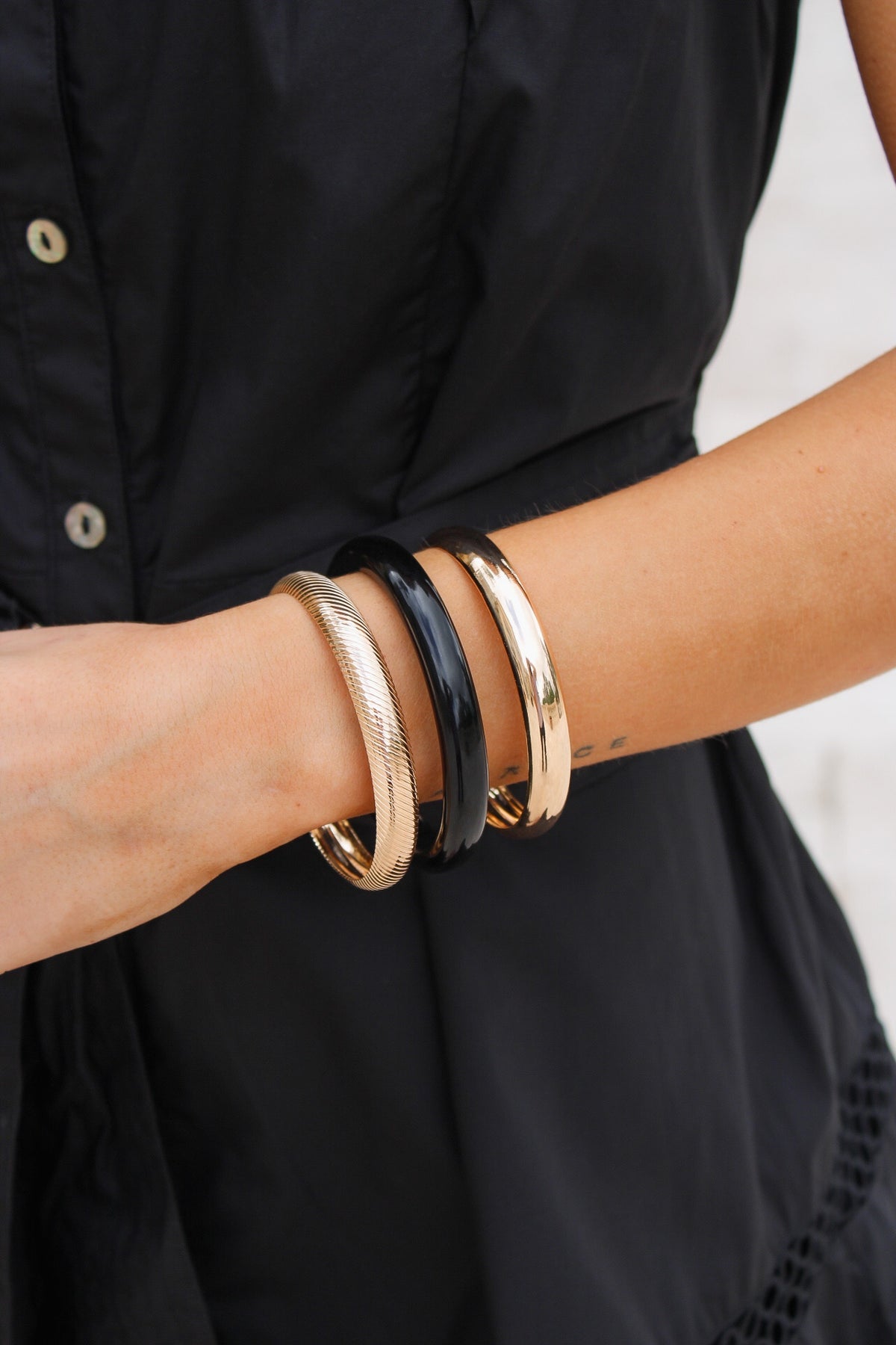 City Nights Acrylic Bangle Set - Black