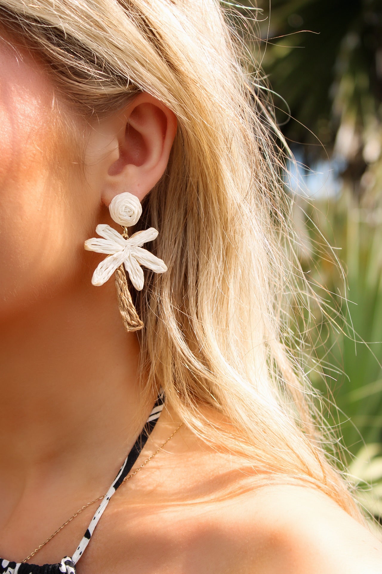 Raffia Palm Tree Earrings - Ivory