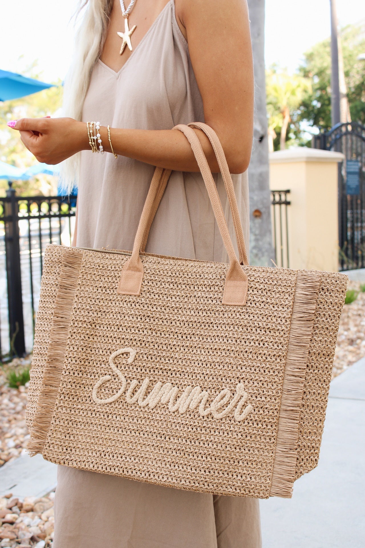 Summer Days Woven Tote Bag - Tan