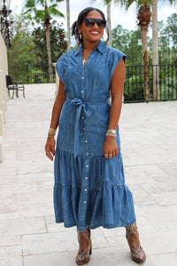 The Lila Tiered V-Neck Midi Dress - Med Wash