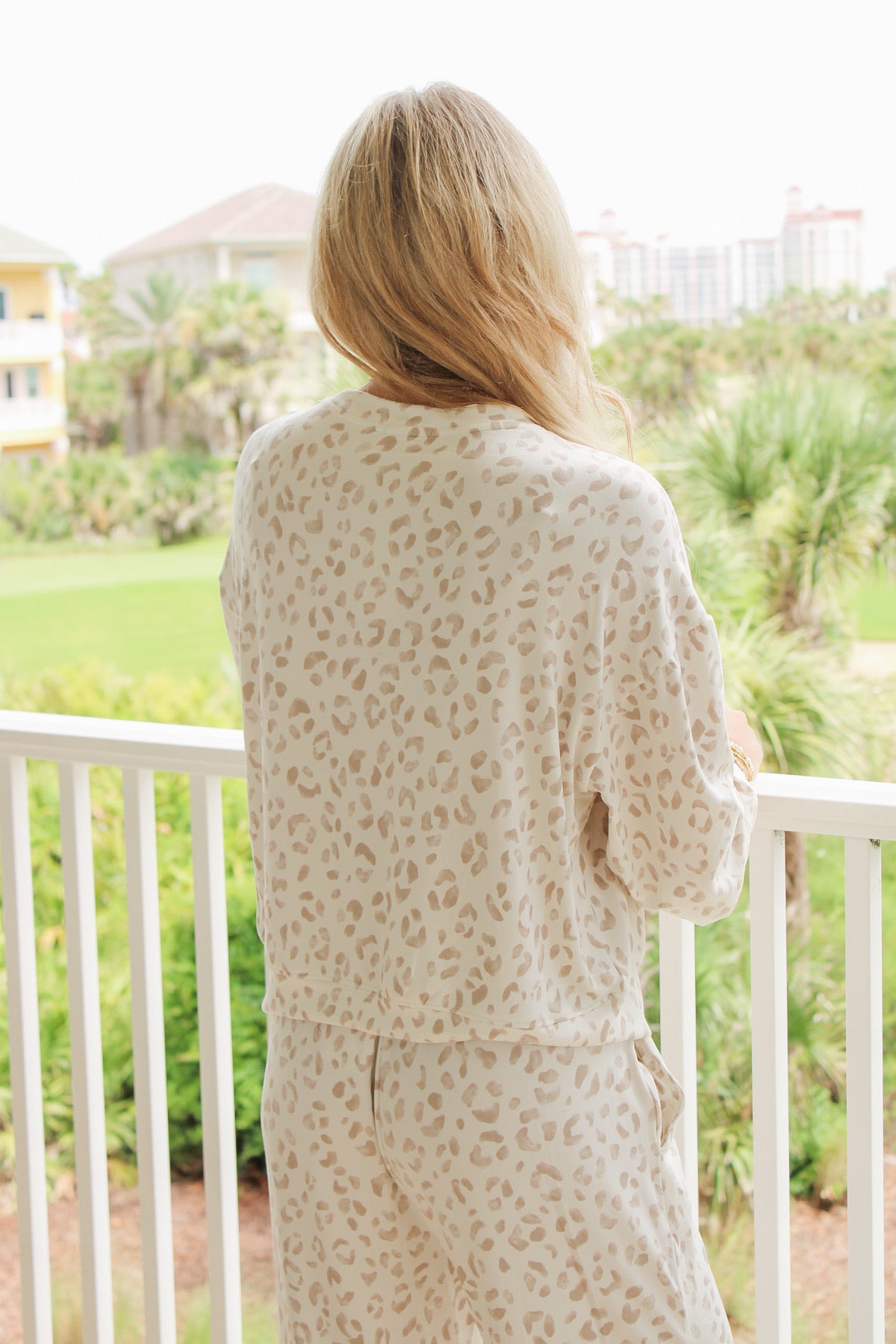Z Supply: Soft Leo LS Top - Sandstone