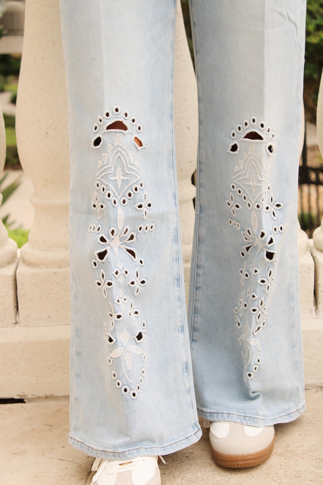 Dear John: Fiona Wide Leg Jean - Crystal Chalk Embroidery