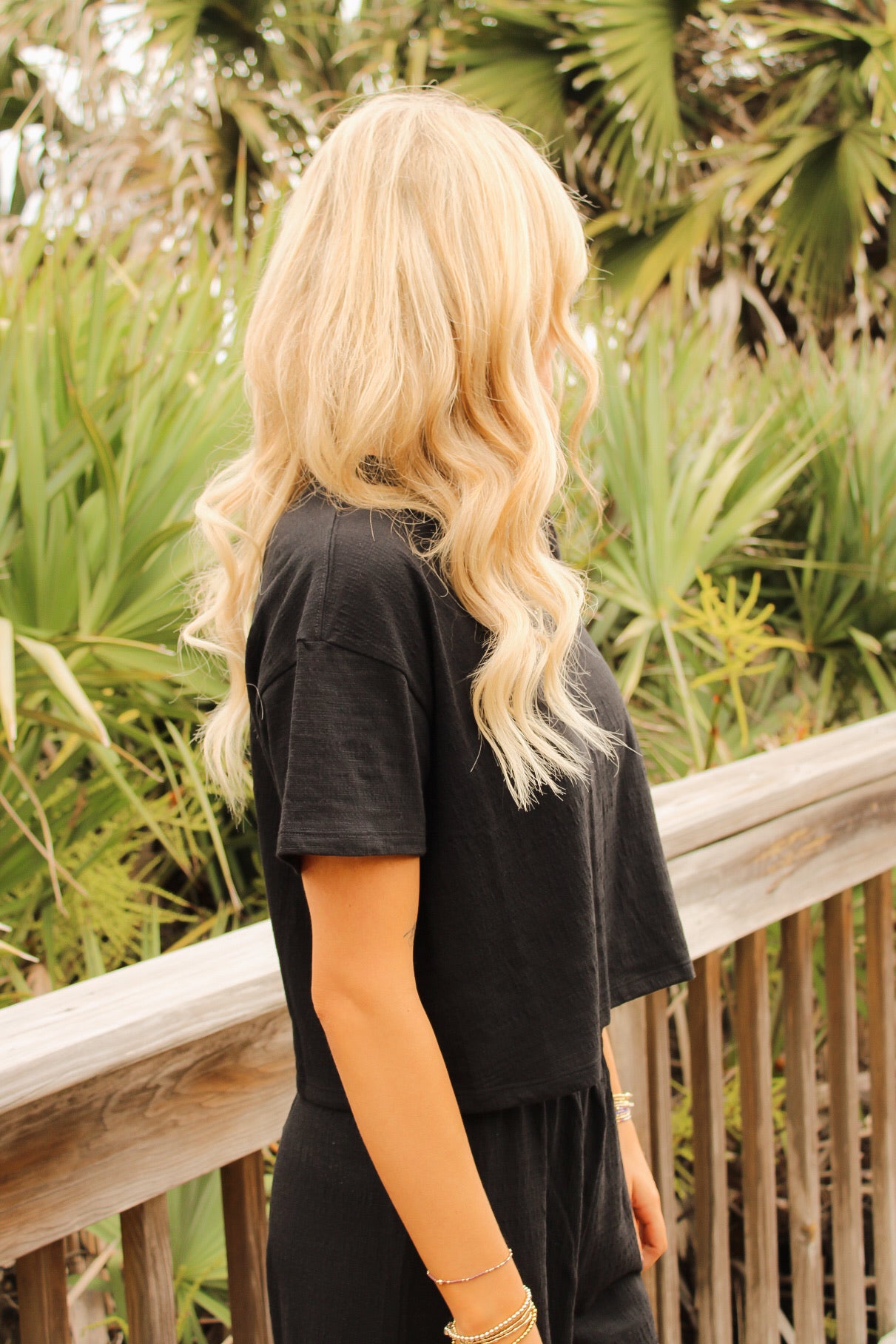 Z Supply: Sway Textured Cropped Tee - Black