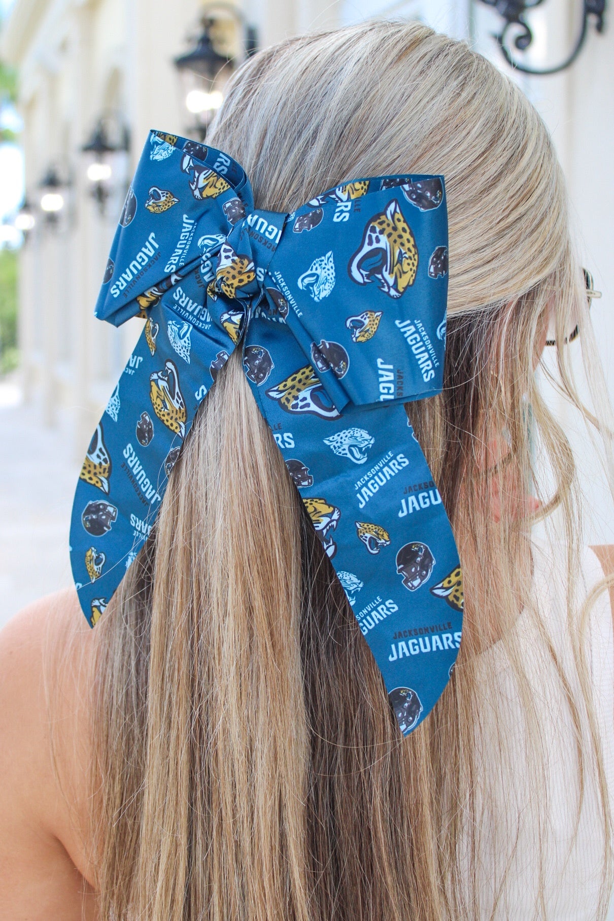 Jacksonville Jaguars  Big Bow