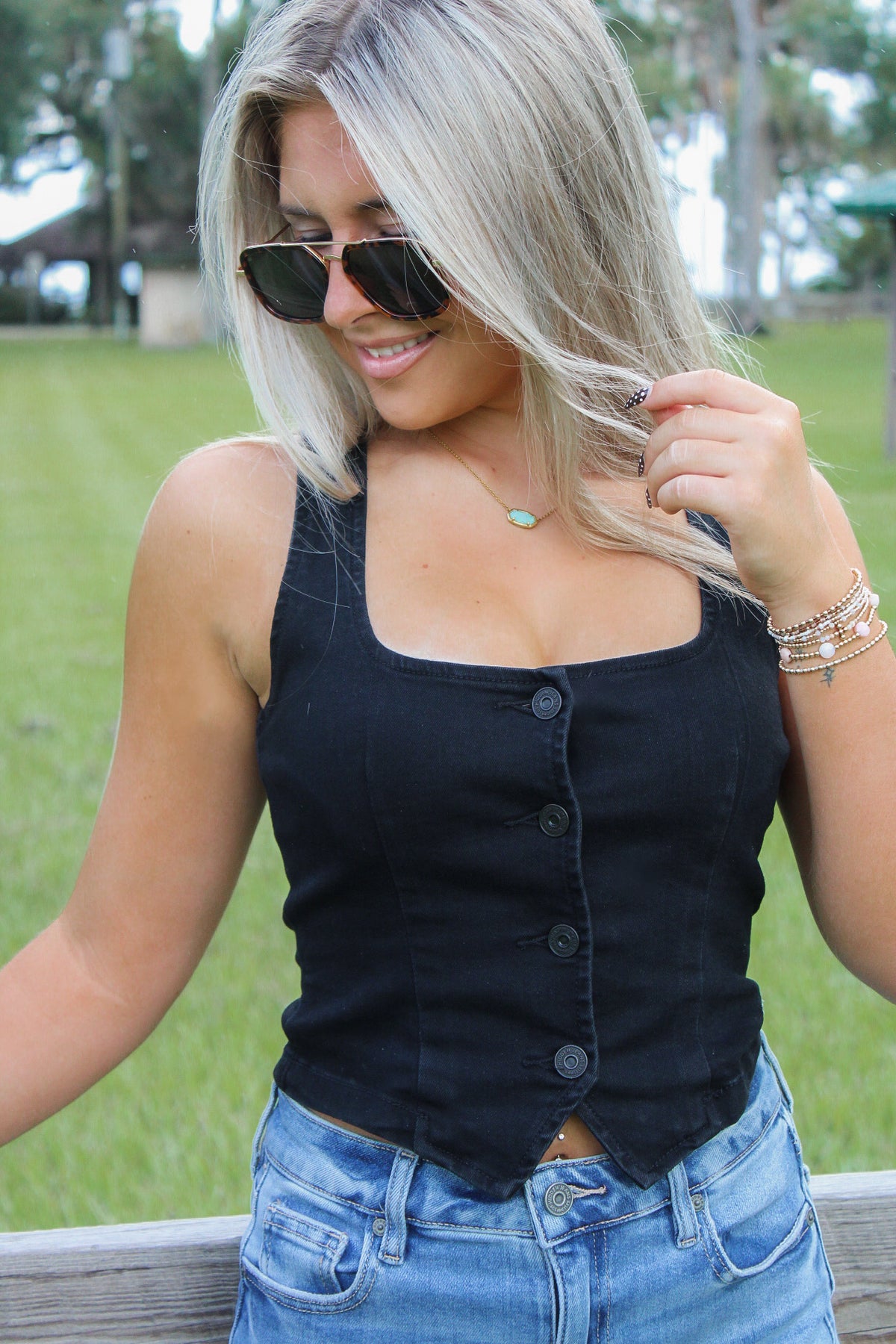 Hidden: Razor Vest - Black