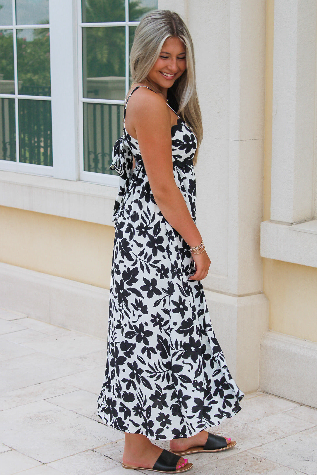 Endless Summers Floral Back Tie Midi Dress - Black