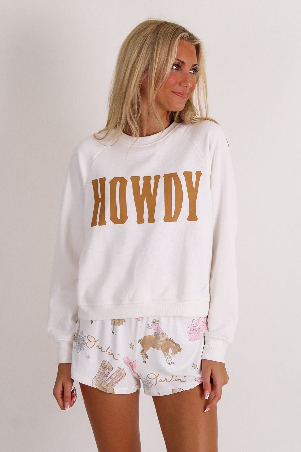 Z Supply: Howdy Sweatshirt - Vanilla Ice
