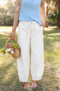 The Edit Drawstring Barrel Jeans - Ecru