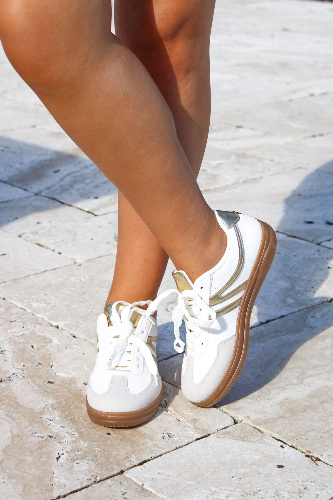 Brooklyn Low-Top Sneaker - Gold