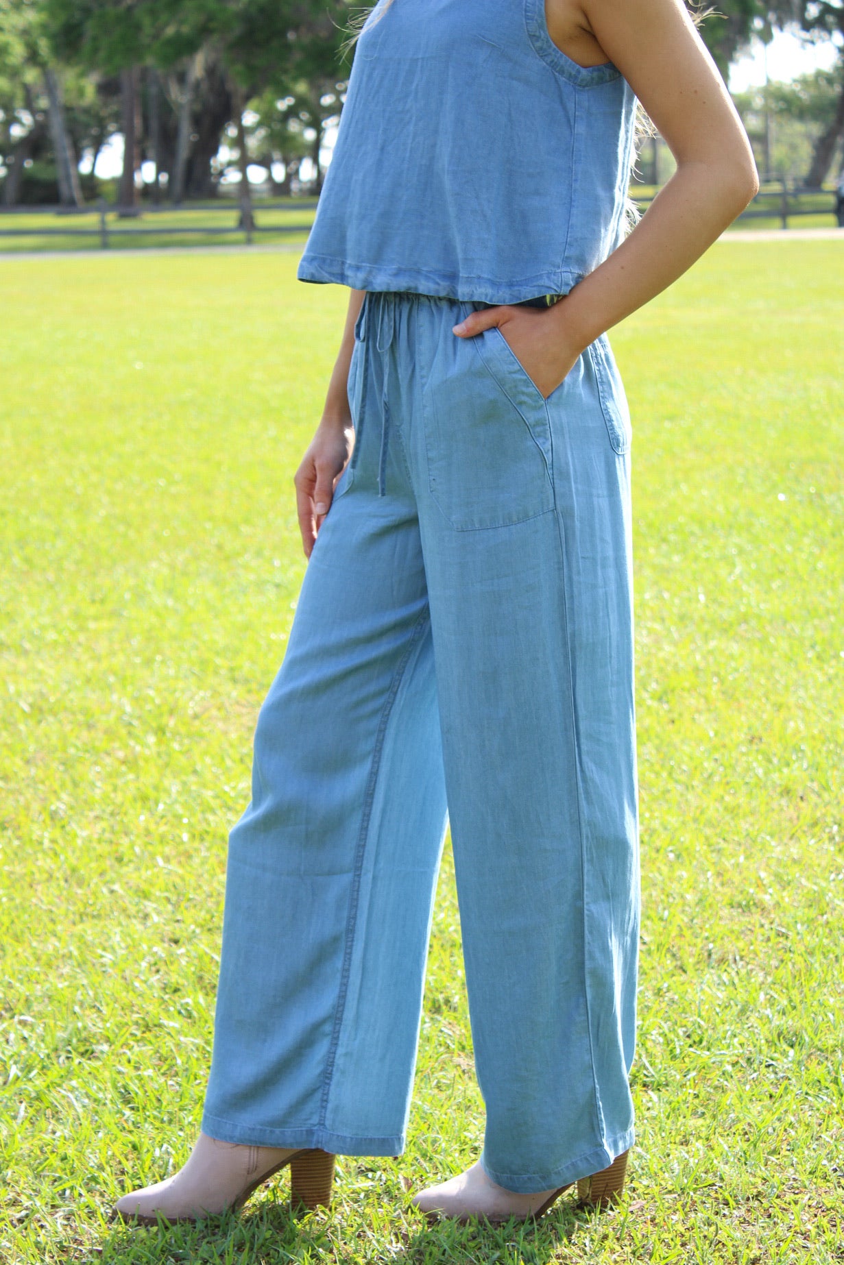 Breezy Bay Wide Leg Pants - Chambray