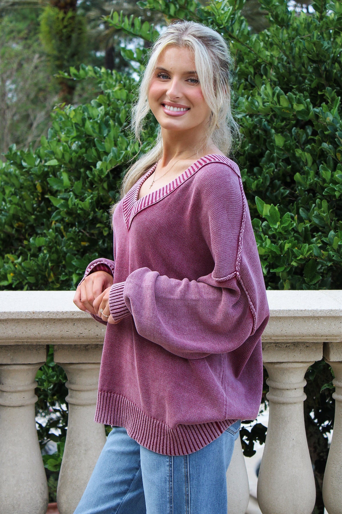 Dreamy Layers V-Neck Oversized Sweater - Burgundy