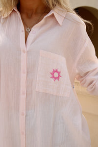 Surf Gypsy: Vacation Destination Top - Soft Pink