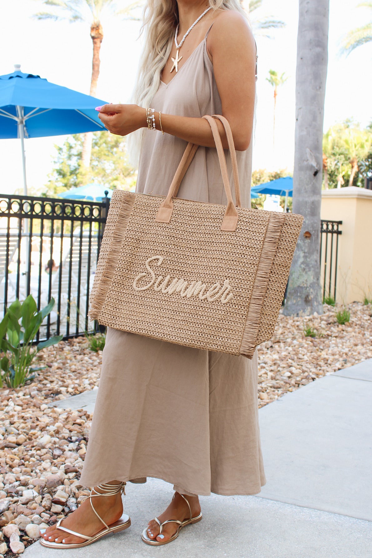 Summer Days Woven Tote Bag - Tan