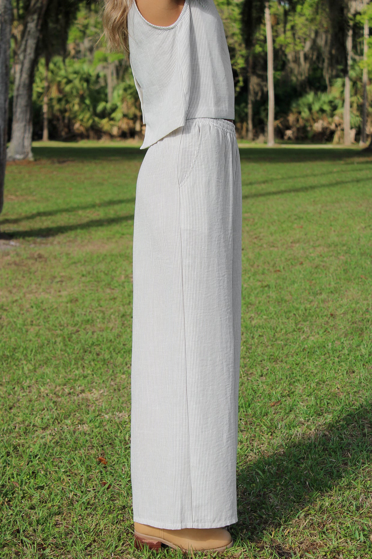 Sadie & Sage: Garden Sun Pants - Taupe