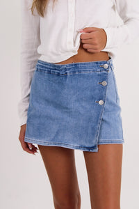 Mandy High Rise Button Down Skort - Lt Wash