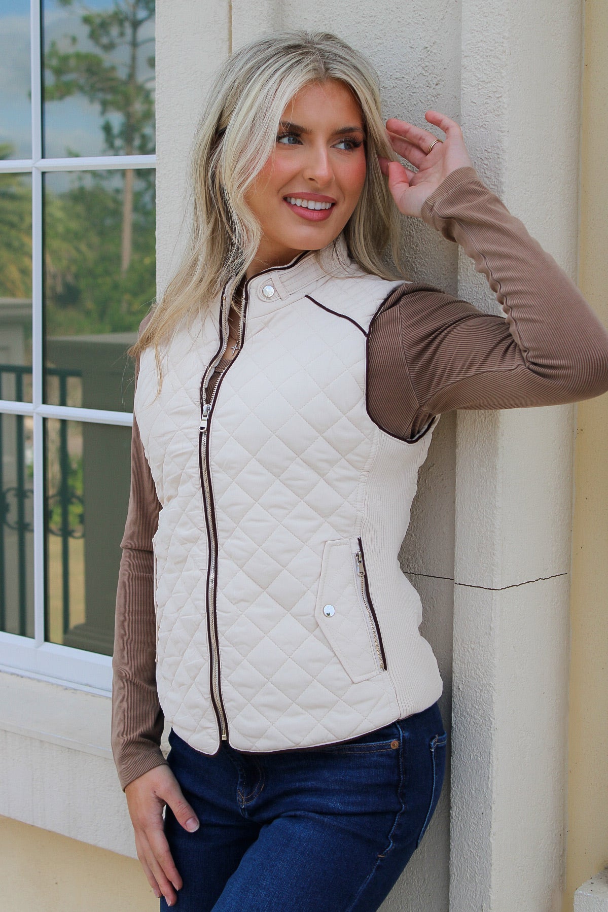 At The Lodge Quilted Padded Vest - Ivory