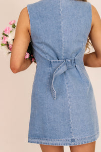 Weekend Stroll Denim Sleeveless Front Button Mini Dress - Med Wash