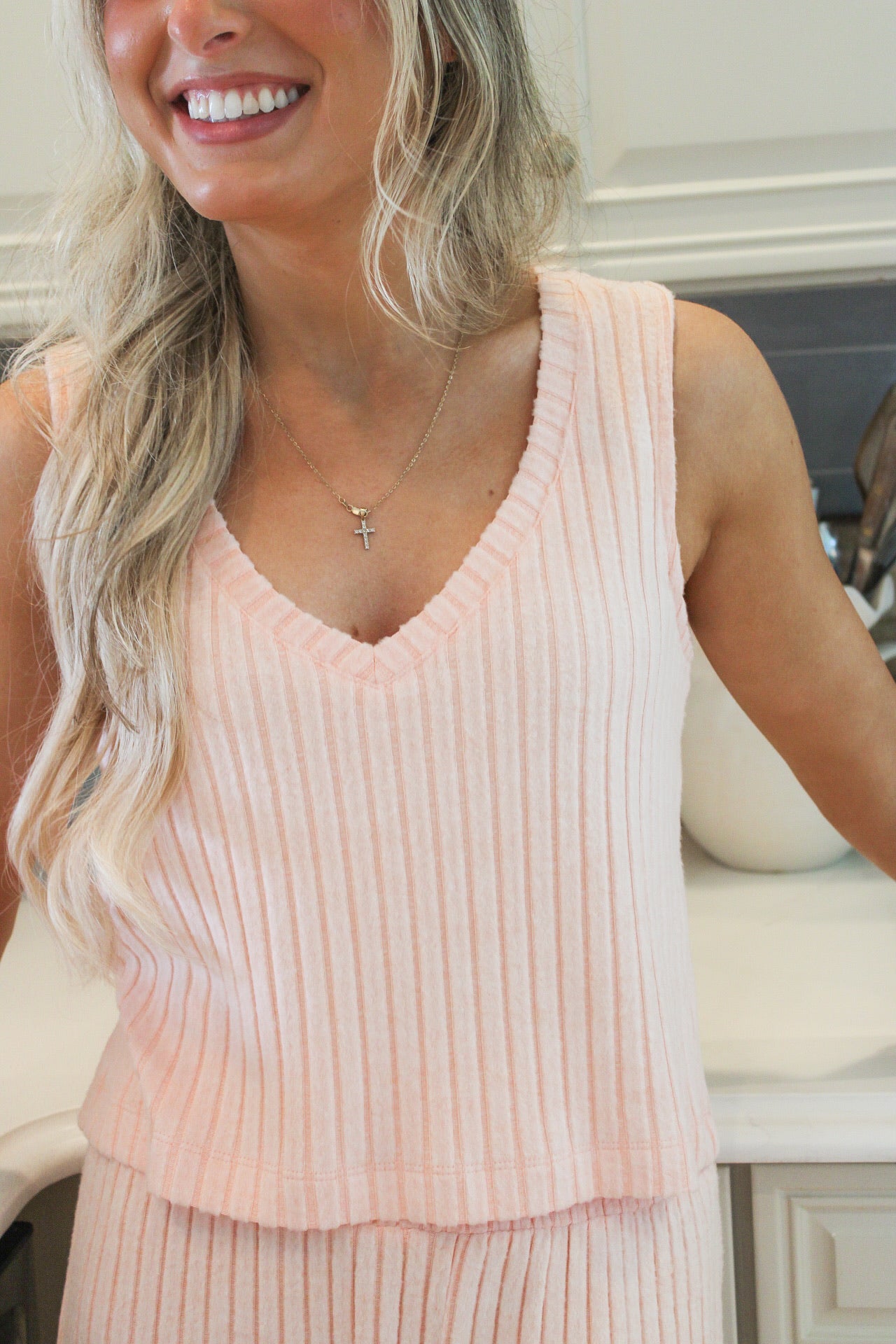 Z Supply: Sloane V-Neck Rib Tank - Bellini