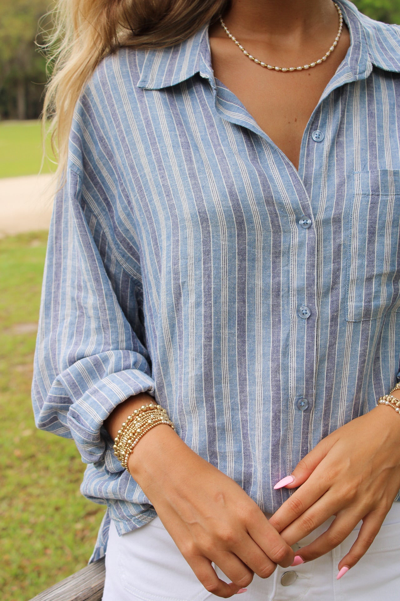 Z Supply: The Perfect Striped Button Up Top - Indigo – Makk Fashions