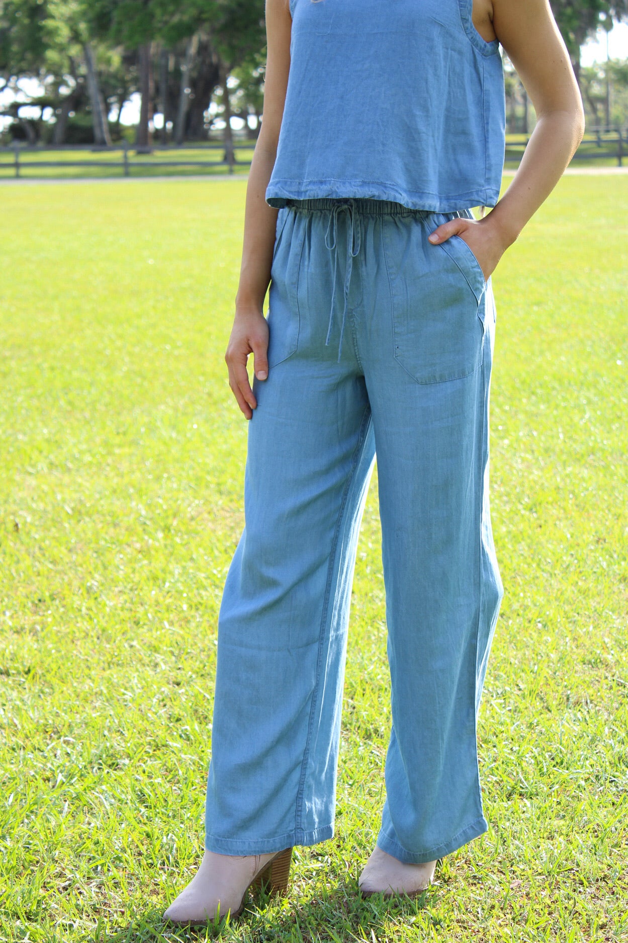 Breezy Bay Wide Leg Pants - Chambray
