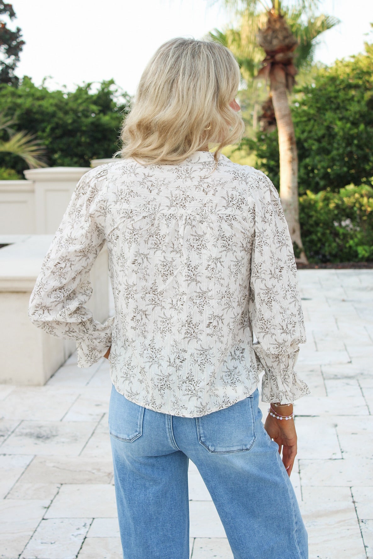 Delicate Days V-Neck Floral Top - Ivory