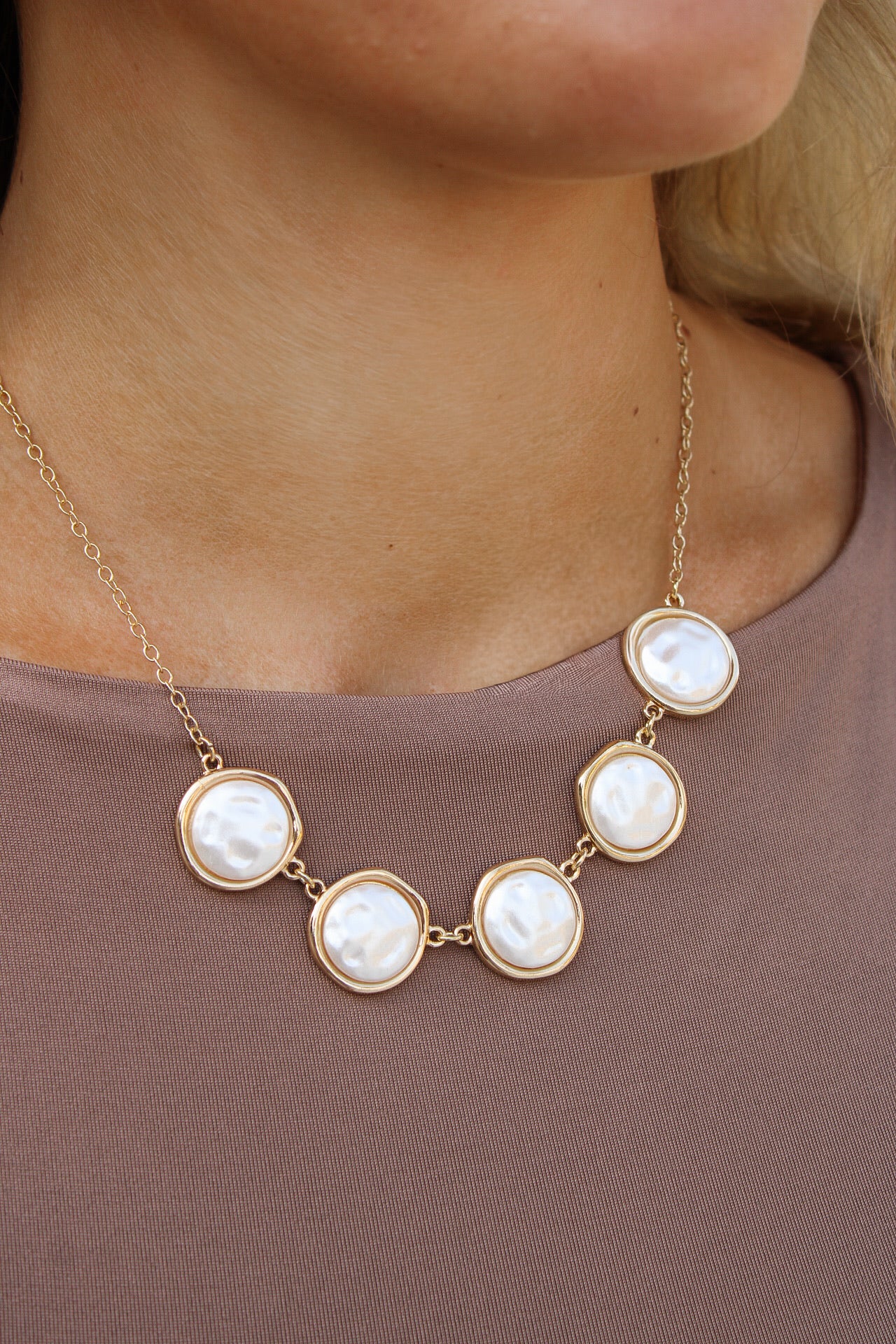 Pearl Link Disk Necklace - Gold