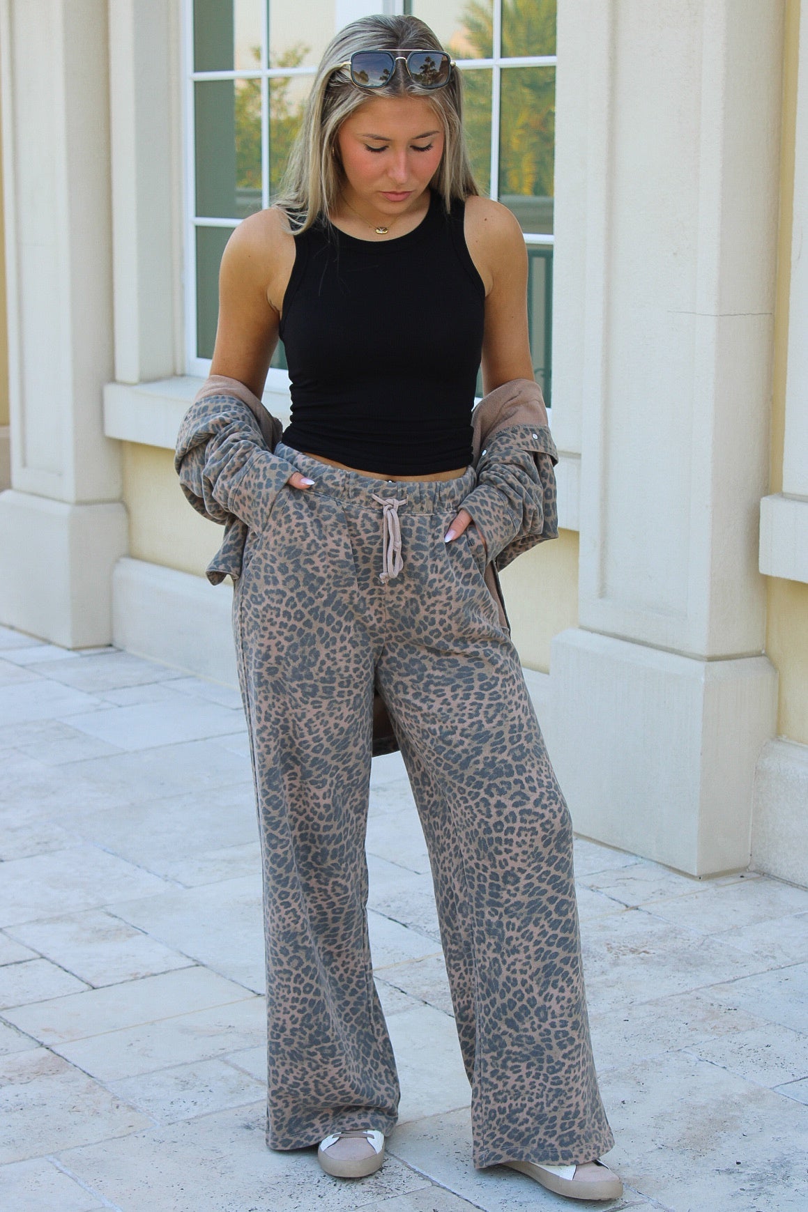 Z Supply: Hunter Knit Leopard Knit Pant - Desert Tan