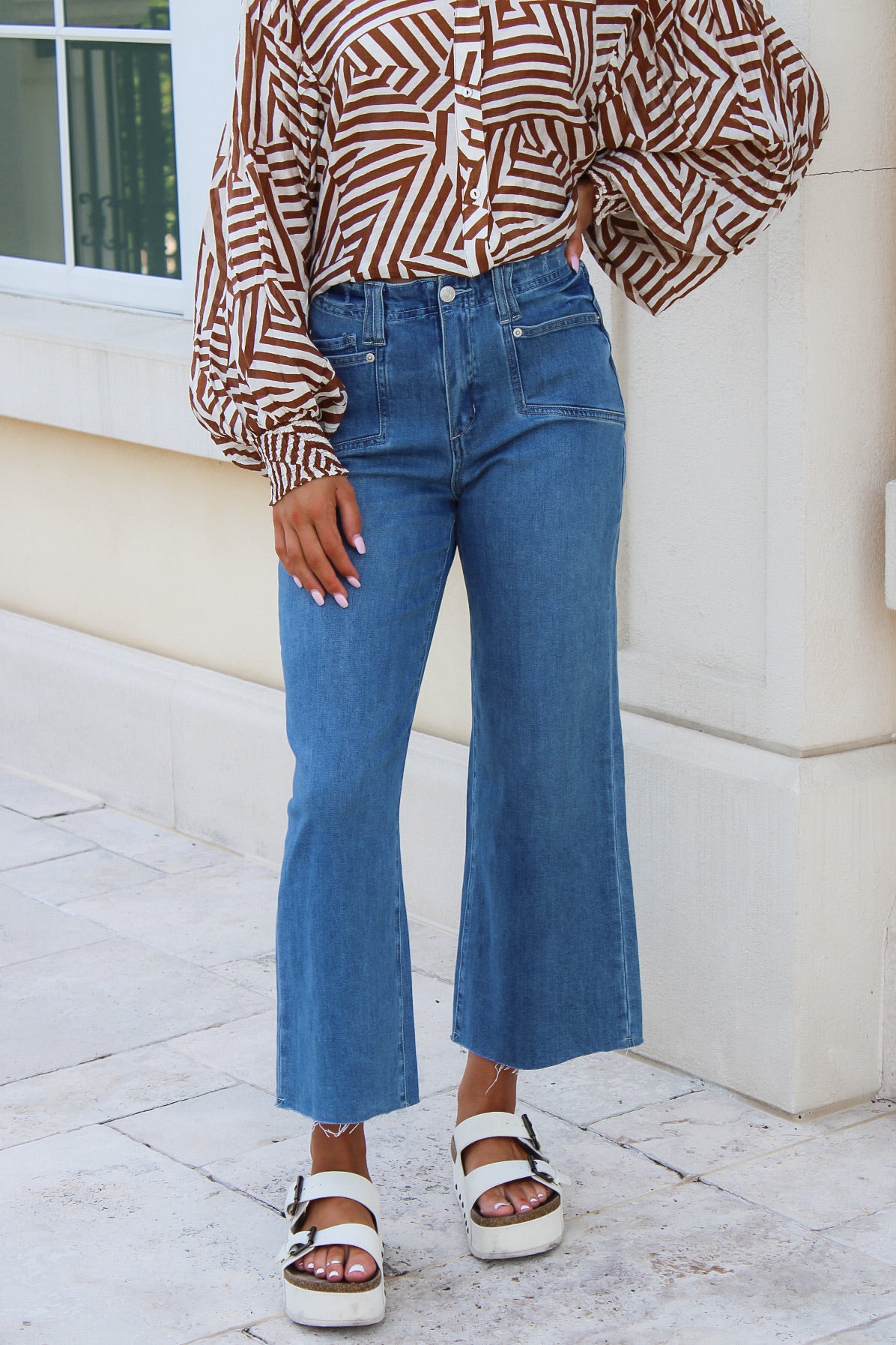 Alicia Cropped Straight Leg Jeans - Demin