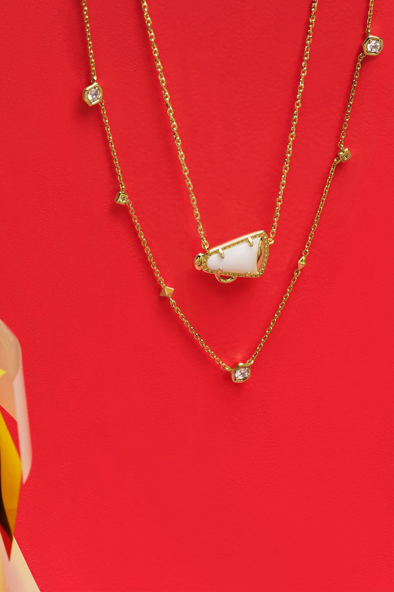 Kendra Scott: Cheer Gold Short Pendant Necklace - White Mother-of-Pearl | Makk Fashions