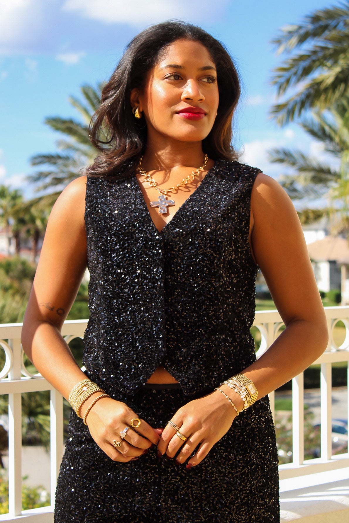 ベスト Midorikawa 21AW SEQUIN VEST [MID21FW-V02 Holiday Shimmer Sequin Vest - Black – Makk Fashions