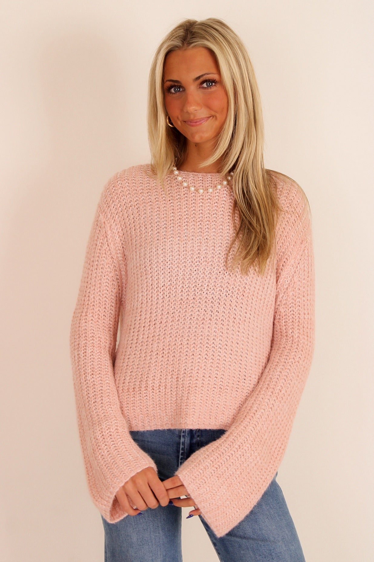 Ginis Bell Sleeve Sweater - Blush