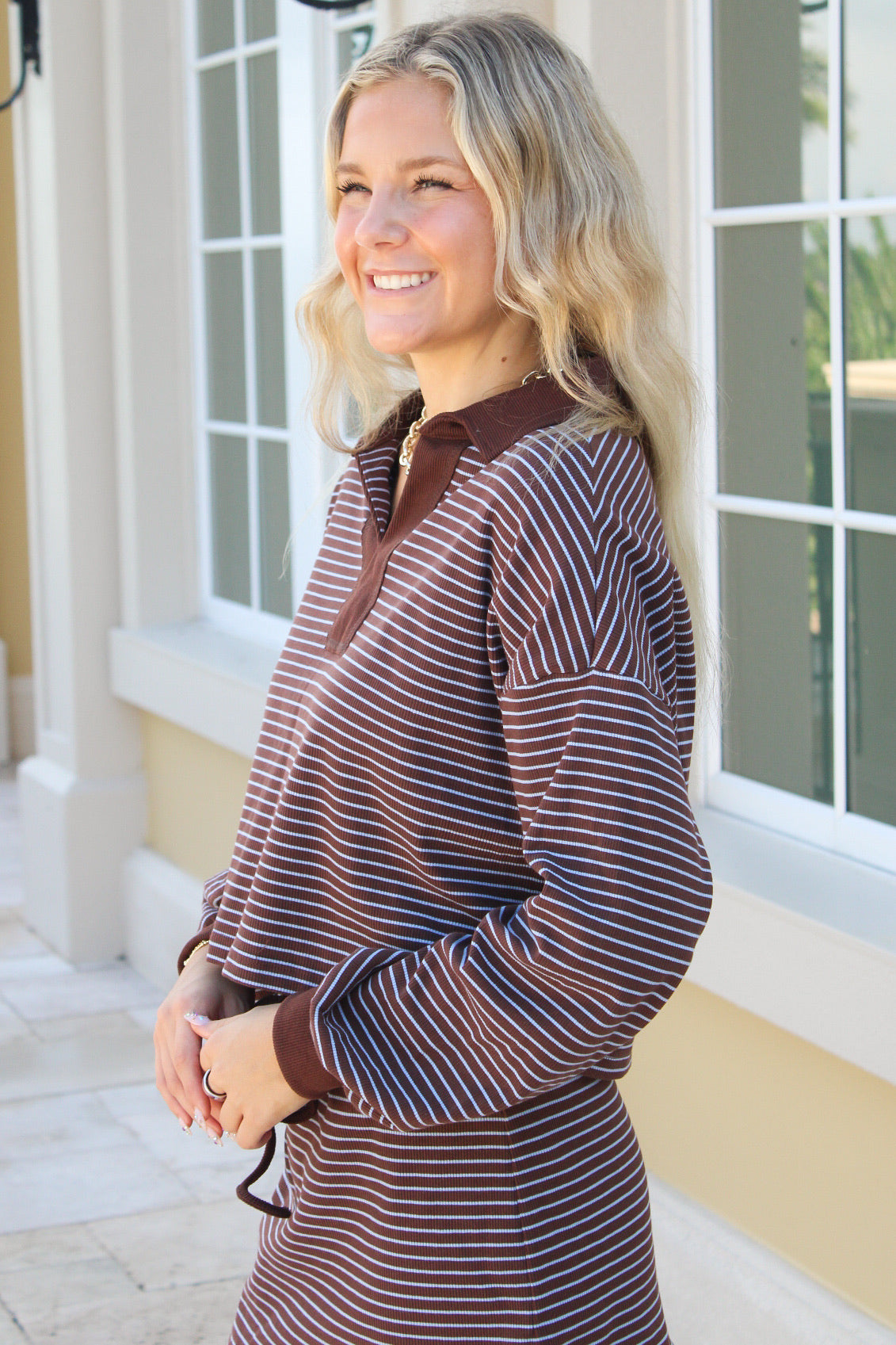 The Berkley Stripe Collared Pullover - Frosted Mocha