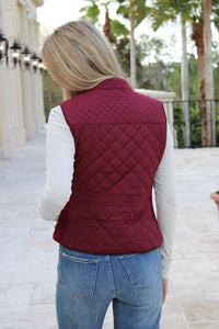 At The Lodge Quilted Padded Vest -  Wine