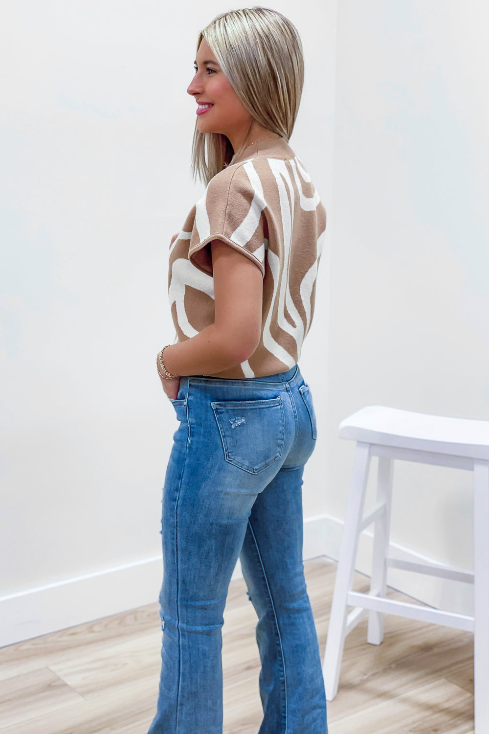 Find Your Way Mock Neck Top - Coco | Makk Fashions