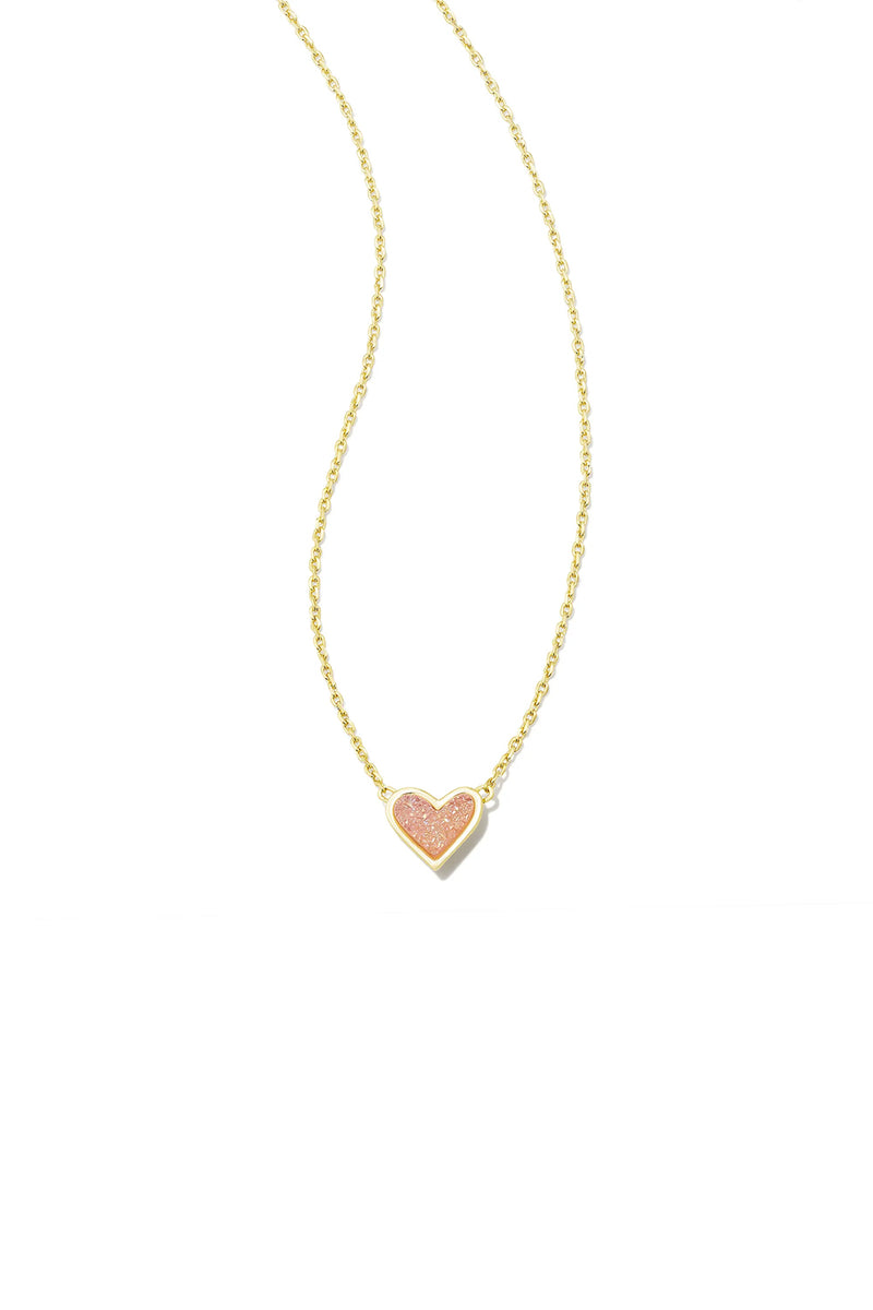 Kendra Scott: Framed Ari Heart Gold Short Pendant Necklace - Lt. Pink Drusy | Makk Fashions