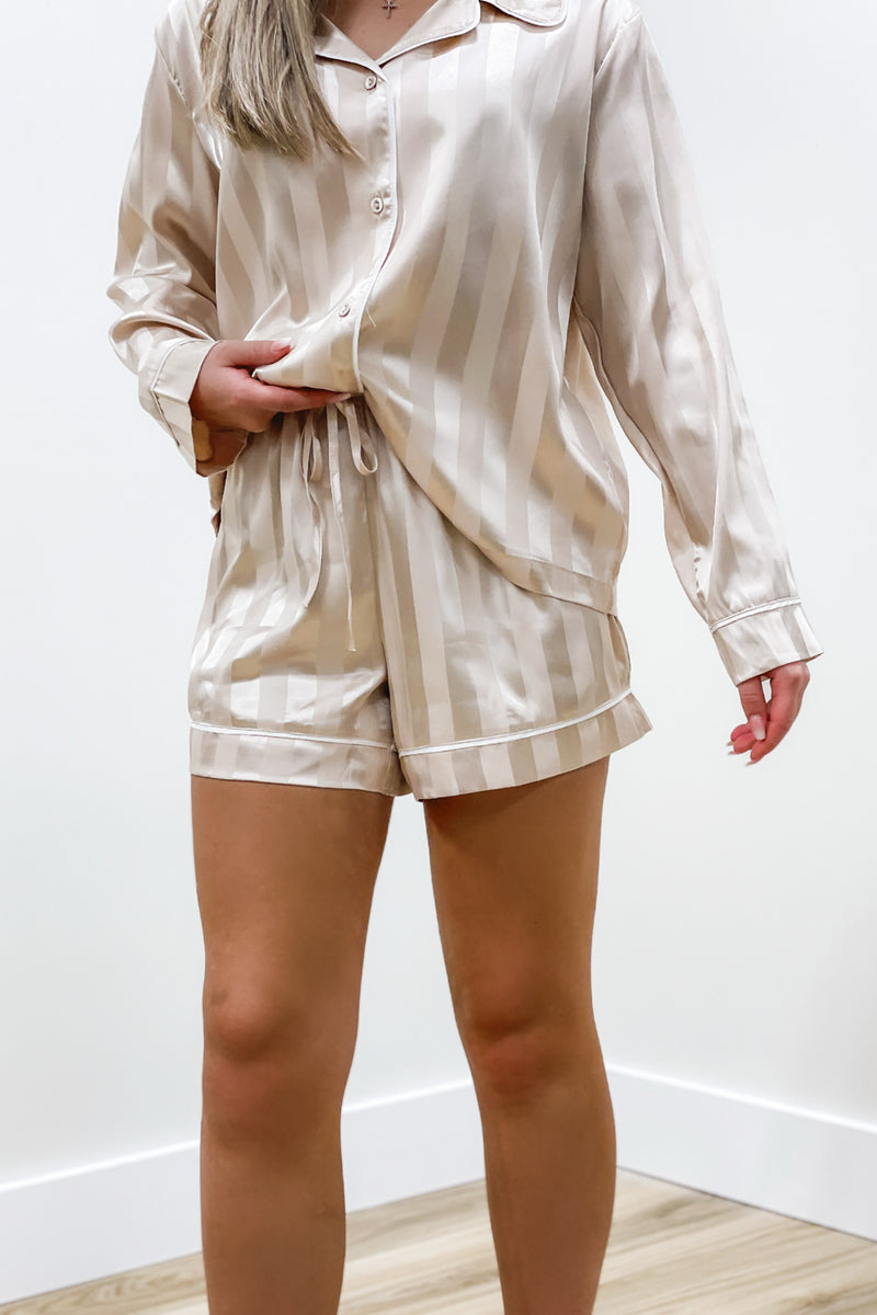 Holiday Dreams Satin Pajama Set - Cream | Makk Fashions